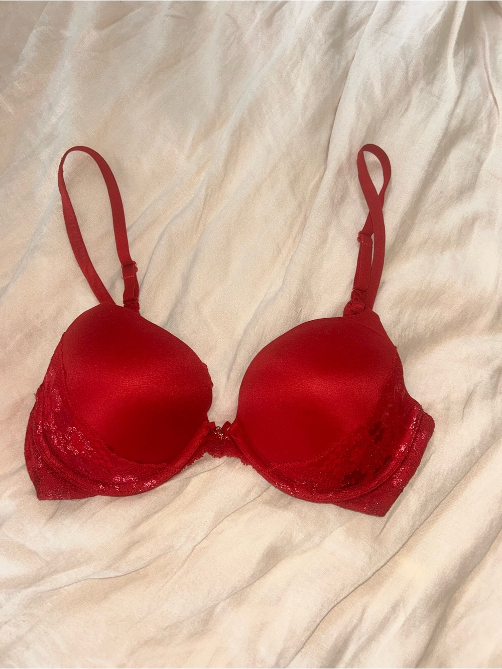 Women's Red Lace Push-Up Bra - 36B Victoria Secret